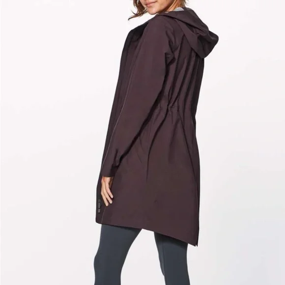 lululemon Rain Haven Jacket - Picture 3 of 12